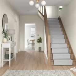 Dulux Weathershield Jasmine White Smooth Matt Masonry Paint, 5L -Outlet Paint Hub Store dulux weathershield jasmine white smooth matt masonry paint 5l5010212644850 01i bq