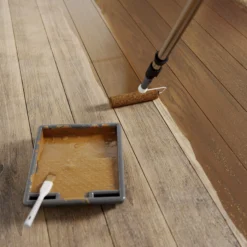 GoodHome Dark Oak Satin Floor Wood Varnish, 2.5L -Outlet Paint Hub Store goodhome dark oak satin floor wood varnish 2 5l5059340486970 02i