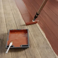 GoodHome Mahogany Satin Floor Wood Varnish, 2.5L -Outlet Paint Hub Store goodhome mahogany satin floor wood varnish 2 5l5059340487007 02i