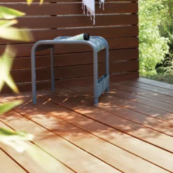 V33 Teak UV Resistant Decking Wood Oil, 2.5L 8 V33 Teak UV Resistant Decking Wood Oil, 2.5L -Outlet Paint Hub Store v33 teak uv resistant decking wood oil 2 5l3153895163088 05i